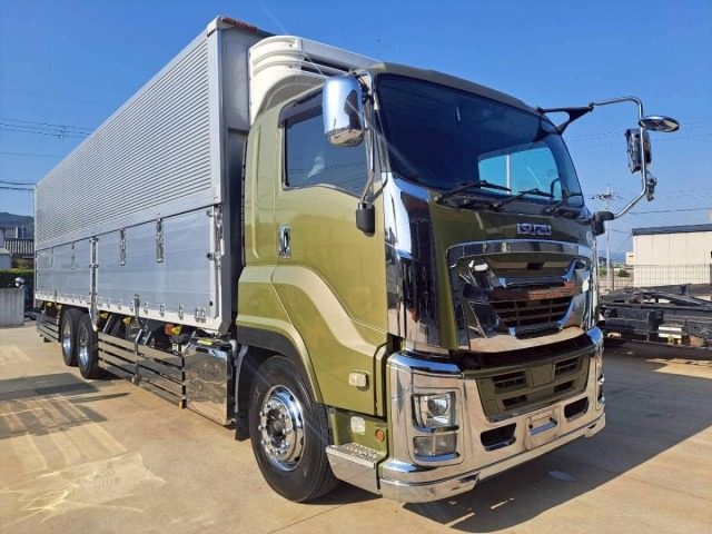 Isuzu GIGA 2019 7288228-0