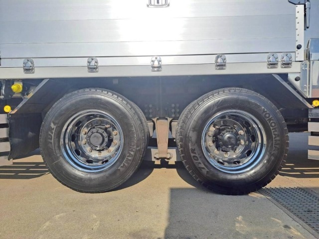 Isuzu GIGA 2019 7288228-13