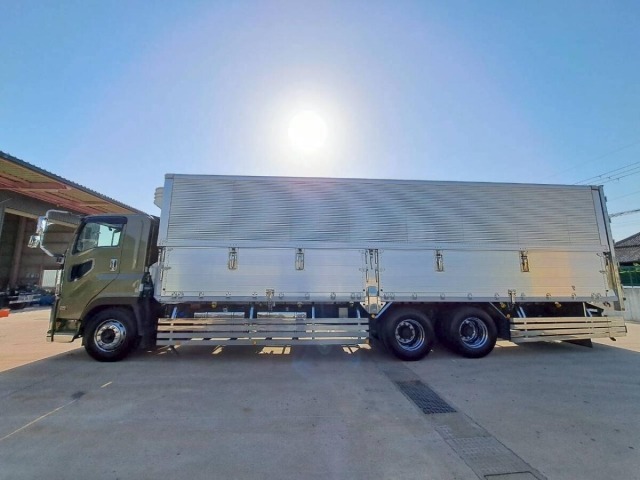 Isuzu GIGA 2019 7288228-4