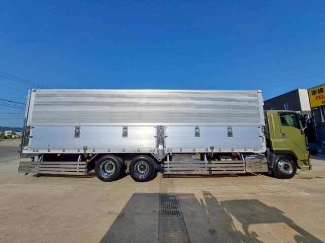 Isuzu GIGA 2019 7288228-7