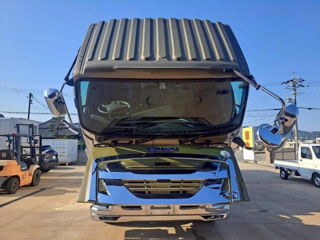 Isuzu GIGA 2019 7288228-8