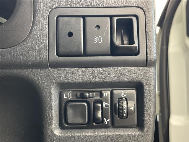 Suzuki JIMNY 2012 7285168-5