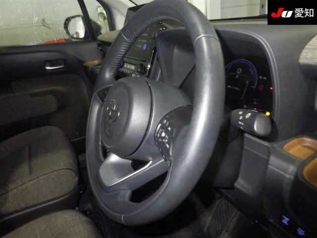 Toyota SIENTA 2023 7274782-5