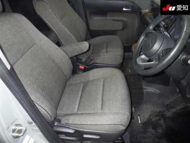 Toyota SIENTA 2023 7274782-6
