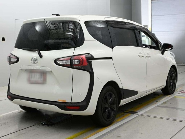 Toyota SIENTA 2021 7274795-1