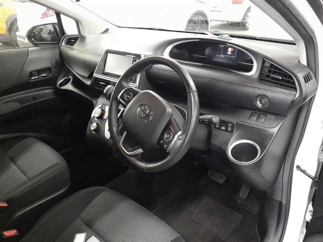 Toyota SIENTA 2021 7274795-9