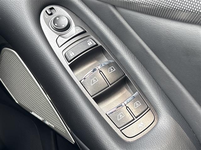 Nissan SKYLINE 2022 7281076-33
