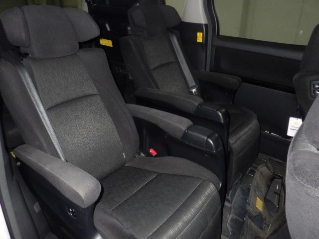 Toyota VELLFIRE 2013 7274911-8