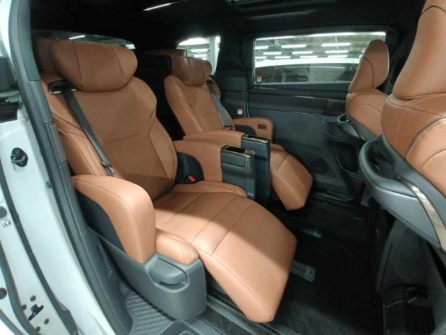 Toyota VELLFIRE 2025 7274931-12