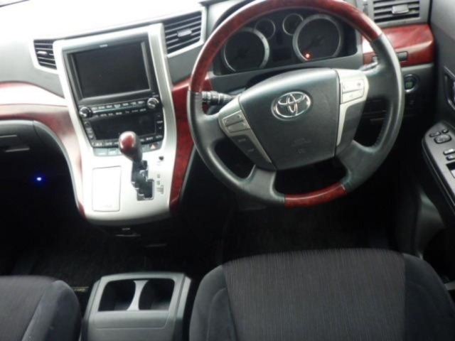 Toyota VELLFIRE 2009 7275020-3