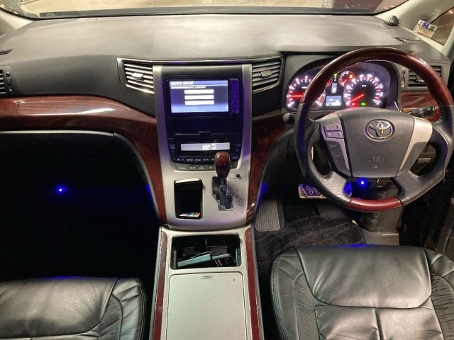 Toyota VELLFIRE 2011 7275048-3