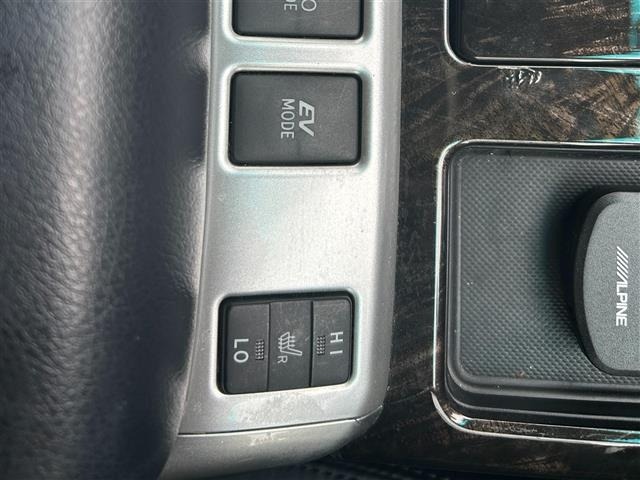 Toyota VELLFIRE 2013 7275681-9