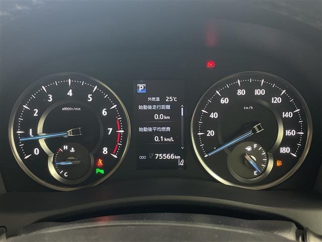 Toyota VELLFIRE 2018 7276055-2