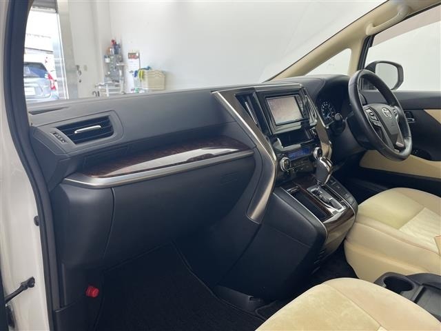 Toyota VELLFIRE 2018 7276055-9