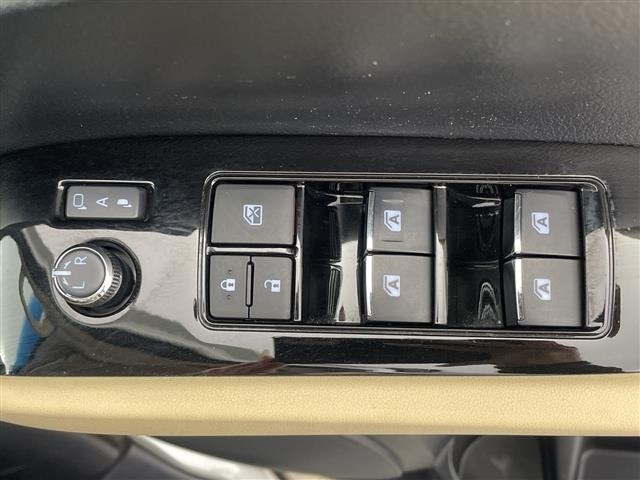 Toyota VELLFIRE 2017 7276064-22