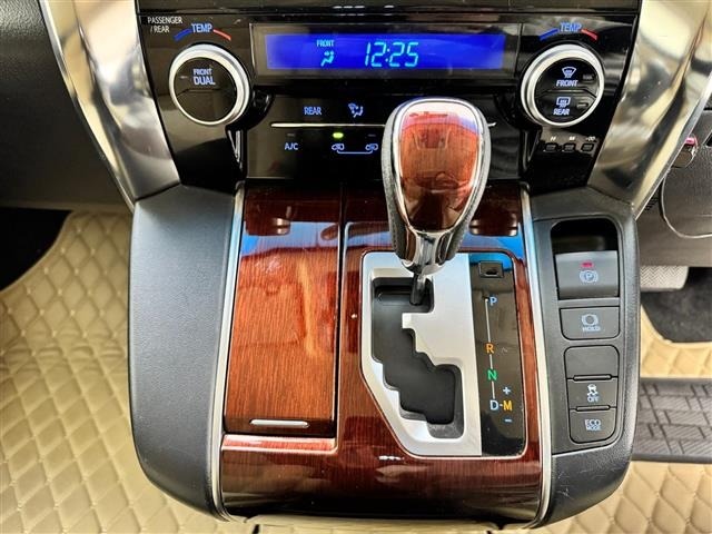 Toyota VELLFIRE 2015 7276165-22