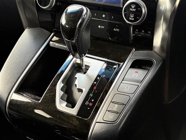 Toyota VELLFIRE 2017 7276166-1