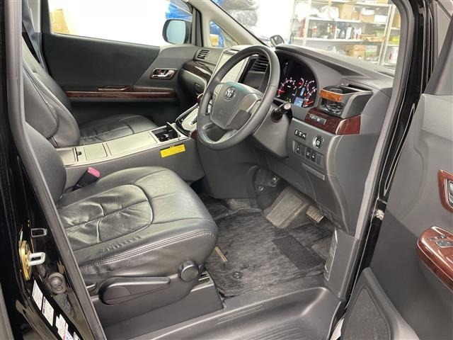 Toyota VELLFIRE 2012 7276209-2