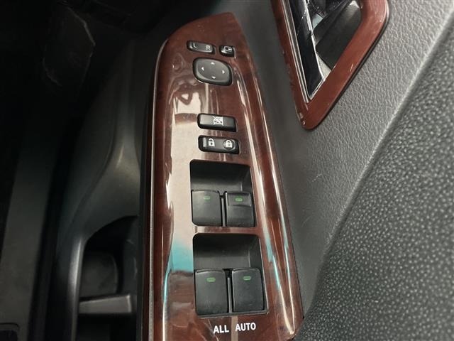 Toyota VELLFIRE 2012 7276209-3