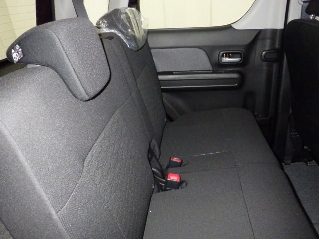 Suzuki WAGON R 2026 7289998-8