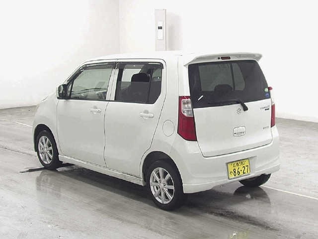 Suzuki WAGON R 2013 7290046-1