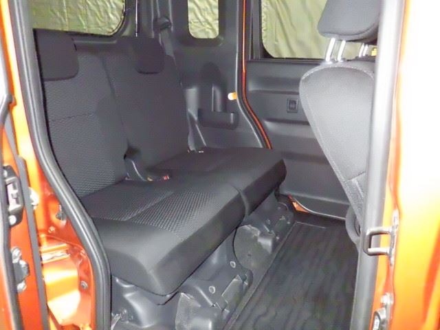 Daihatsu WAKE 2014 7286394-5