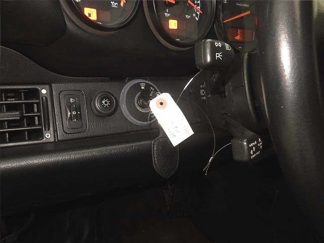 Porsche 911 1995 7294714-8