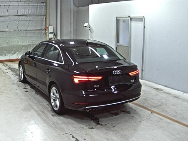 Audi A3 2018 7291971-1