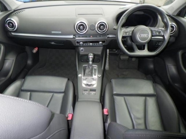 Audi A3 2018 7291971-3