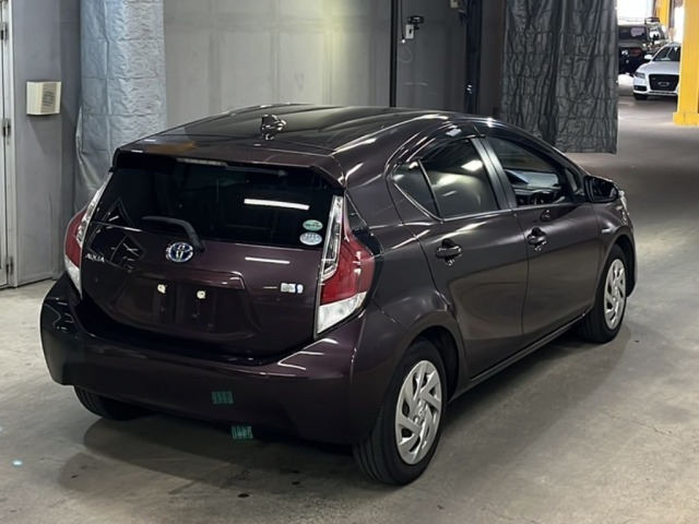 Toyota AQUA 2017 7297746-5