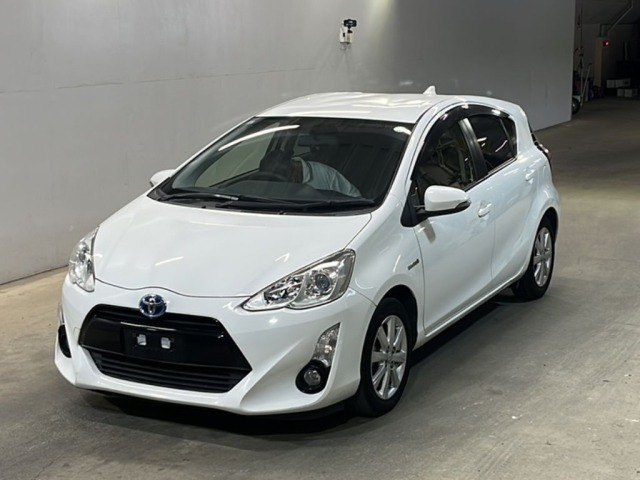 Toyota AQUA 2015 7297753-0