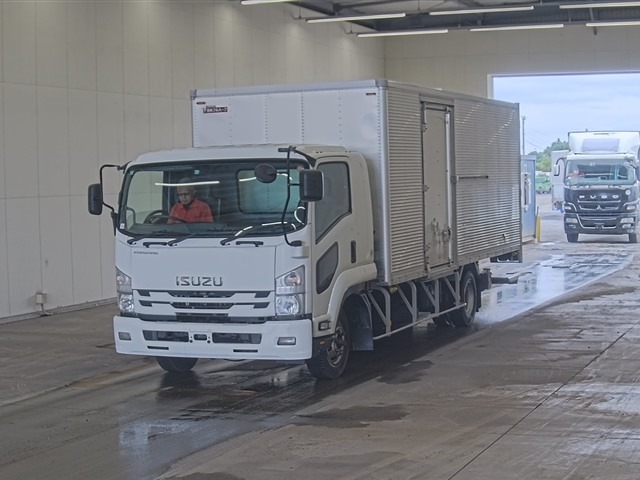 Isuzu FORWARD 2018 7296524-0