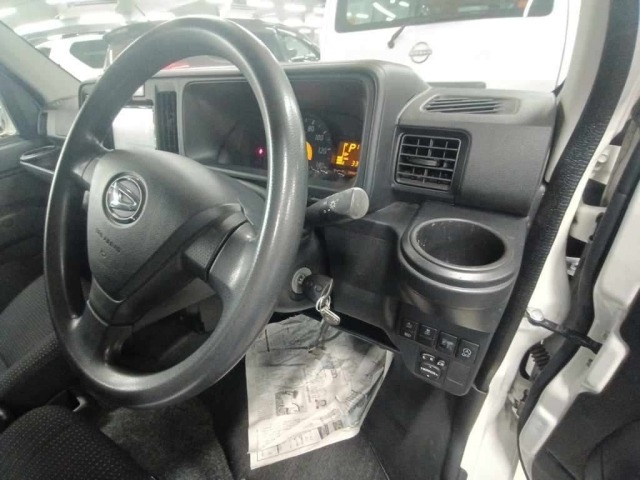 Daihatsu HIJET VAN 2018 7291256-9