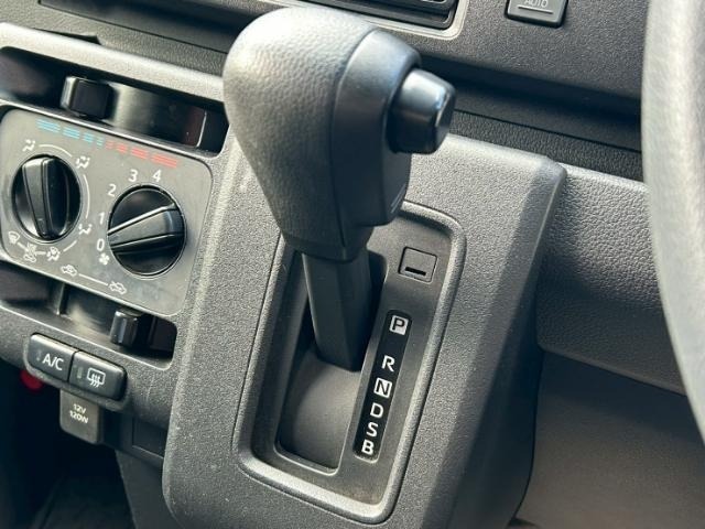 Daihatsu HIJET VAN 2022 7291387-19