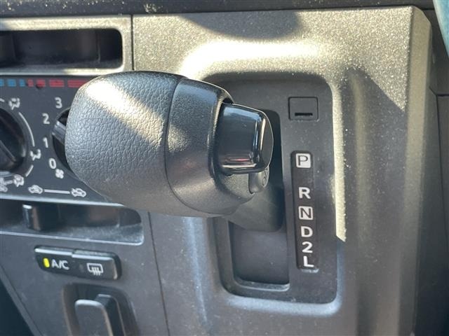 Daihatsu HIJET VAN 2018 7291480-9