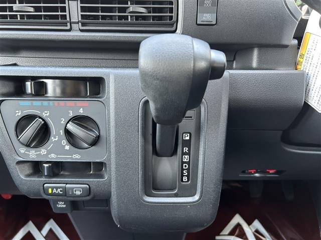 Daihatsu HIJET VAN 2023 7291481-4