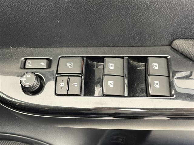 Toyota HILUX 2018 7297937-6