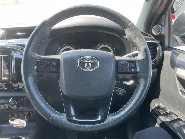 Toyota HILUX 2020 7297938-14