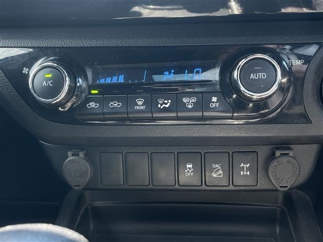 Toyota HILUX 2020 7297938-6