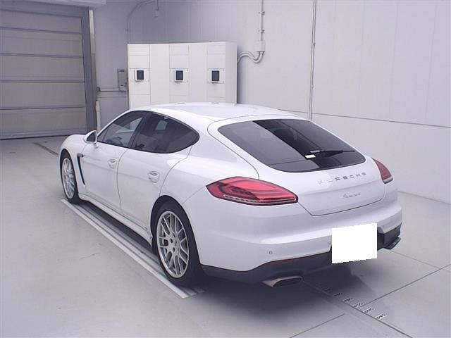 Porsche PANAMERA 2016 7297960-1