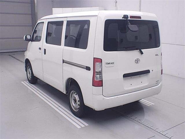 Toyota TOWNACE VAN 2022 7297929-1