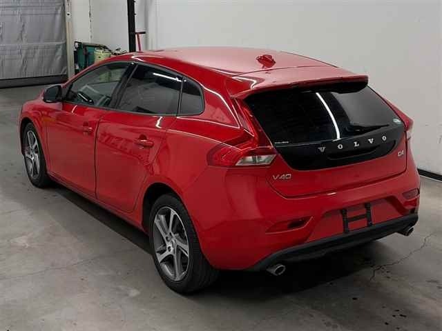 Volvo V40 2019 7297909-1