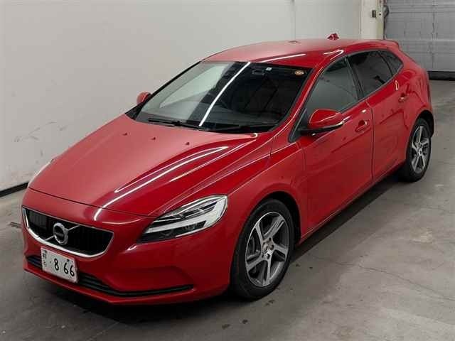 Volvo V40 2019 7297909-4
