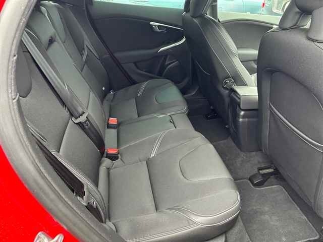 Volvo V40 2019 7297909-8