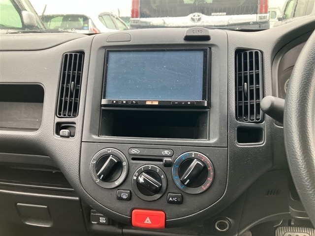 Nissan AD VAN 2018 7307464-4