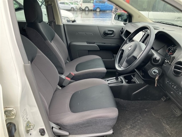 Nissan AD VAN 2018 7307464-5