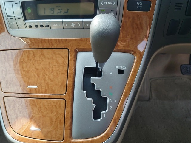 Toyota ALPHARD 2006 7306372-25