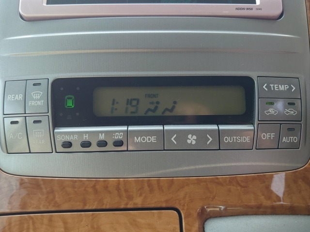 Toyota ALPHARD 2006 7306372-27