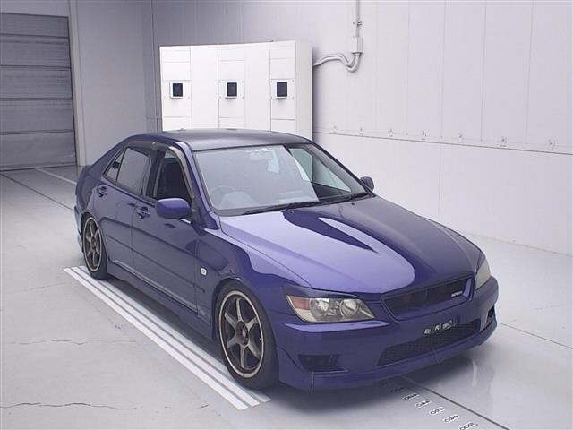 Toyota ALTEZZA 1999 7310084-0