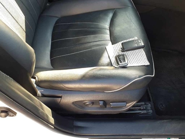 Toyota CROWN 2019 7316070-10